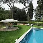 Villa The Florentine Heritage Estate - Pool & Jacuzzi *